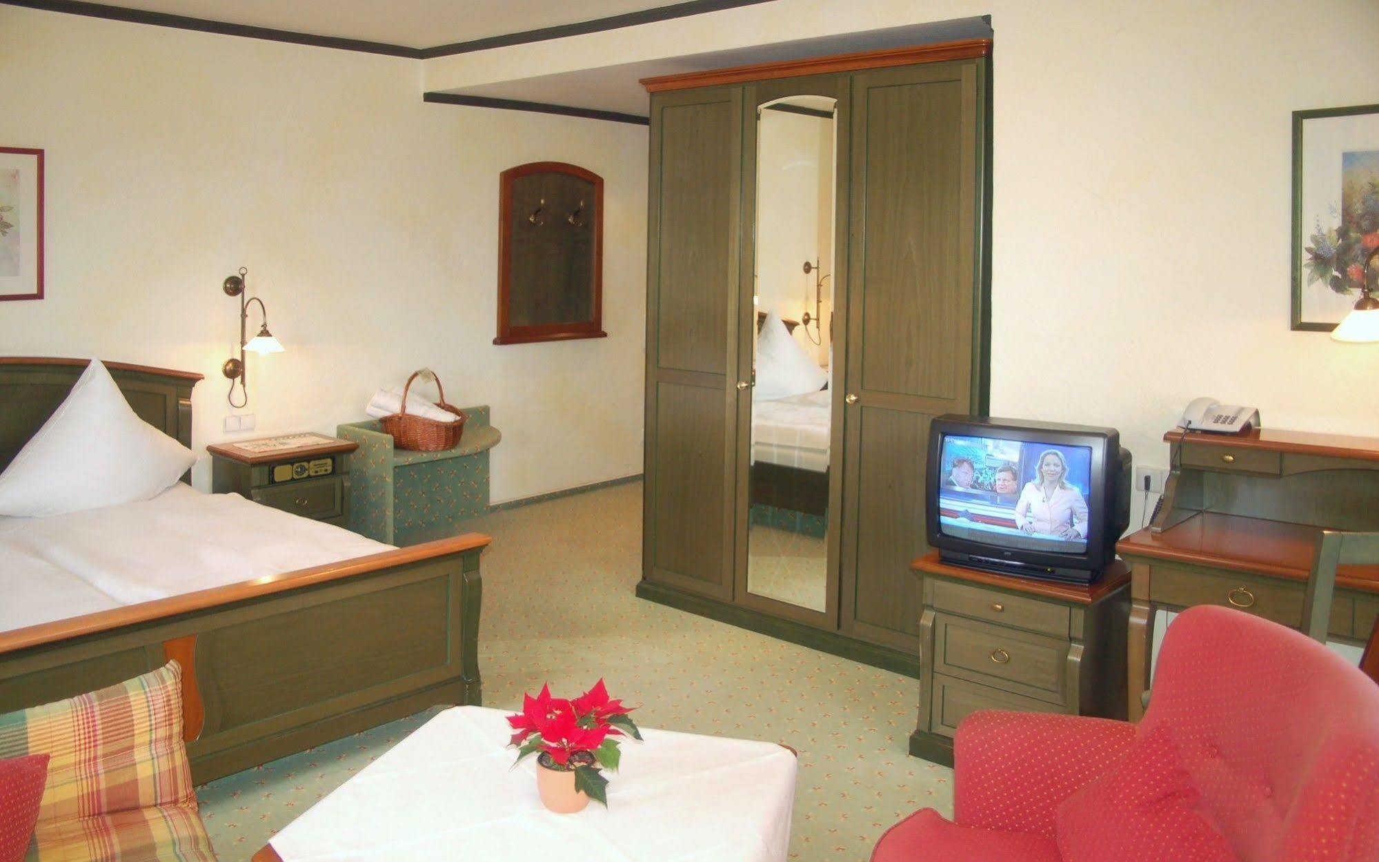 Hotel Gruener Wald Φρόιντενσταντ Εξωτερικό φωτογραφία